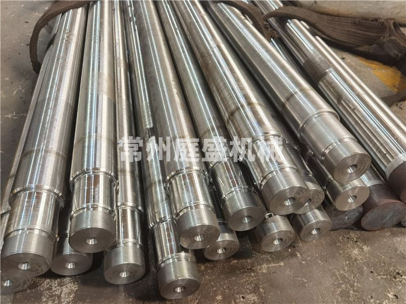 怎么給不銹鋼零件加工小孔？
